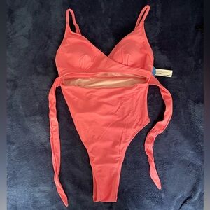 CUPSHE Pink Center Cutout Tie Back Suit